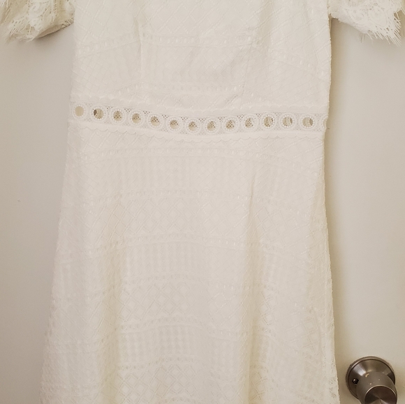 Dress - Picture 5 of 5